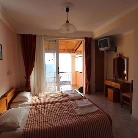 Lido Sofia Holidays Agios Gordios  Oda fotoğraf